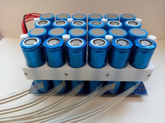 Lithium-ion cells of 2170 format, fitted with printed sensors and assembled into a battery pack enabling monitoring and diagnostics of individual cells